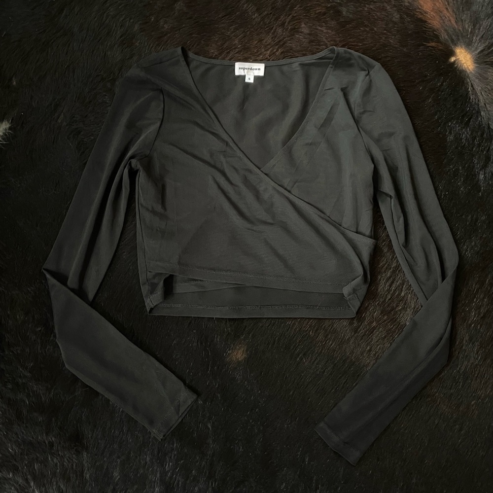 MESH WRAP TOP